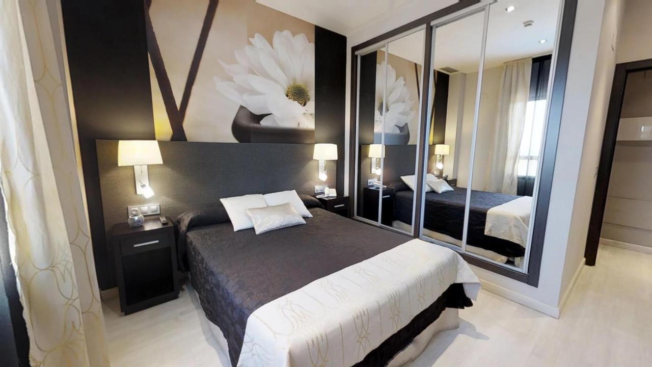 Leo Deluxe Punta Umbria (Adults Only) Appartement Buitenkant foto