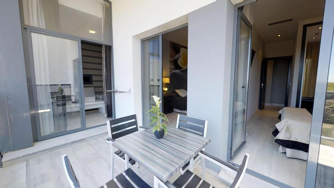 Leo Deluxe Punta Umbria (Adults Only) Appartement Buitenkant foto