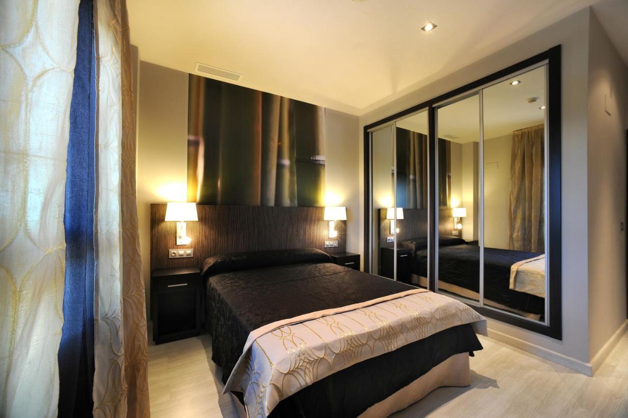 Leo Deluxe Punta Umbria (Adults Only) Appartement Buitenkant foto