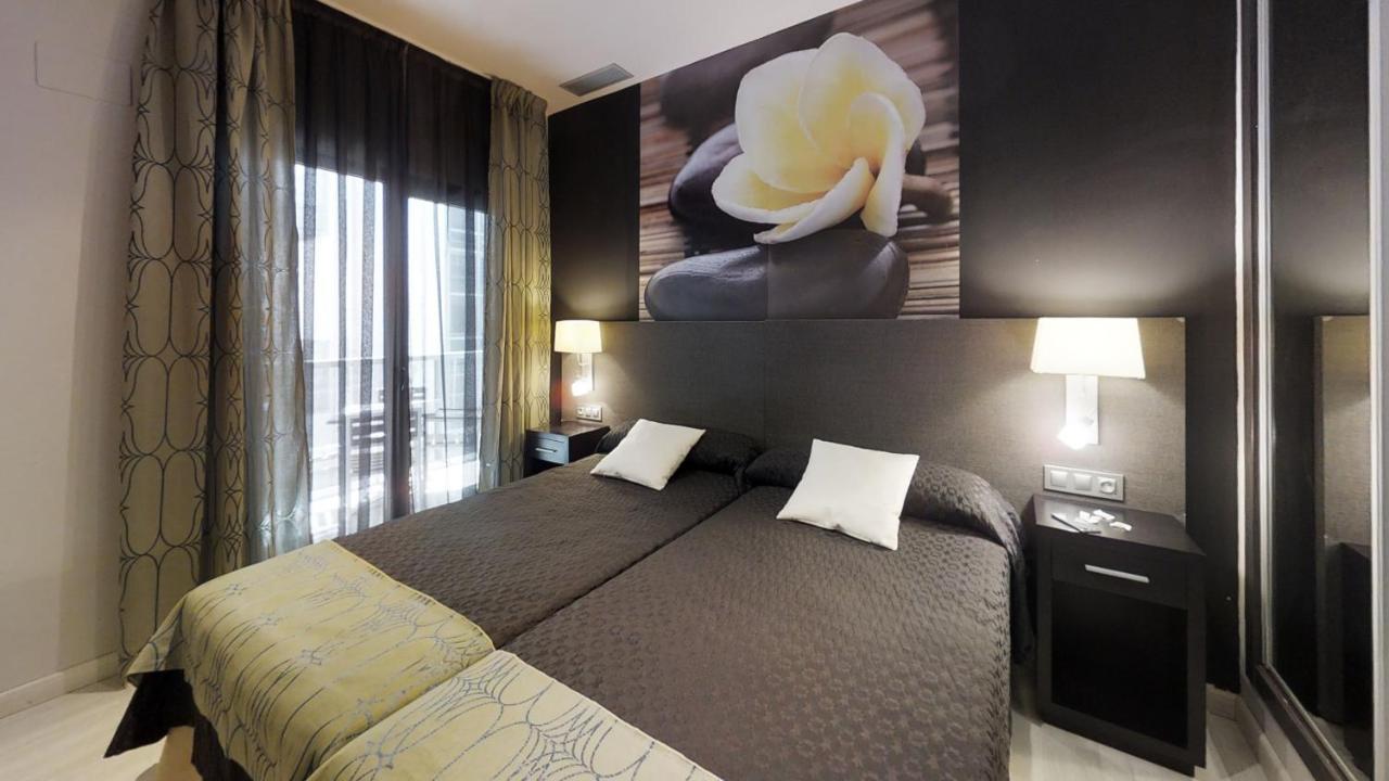 Leo Deluxe Punta Umbria (Adults Only) Appartement Buitenkant foto